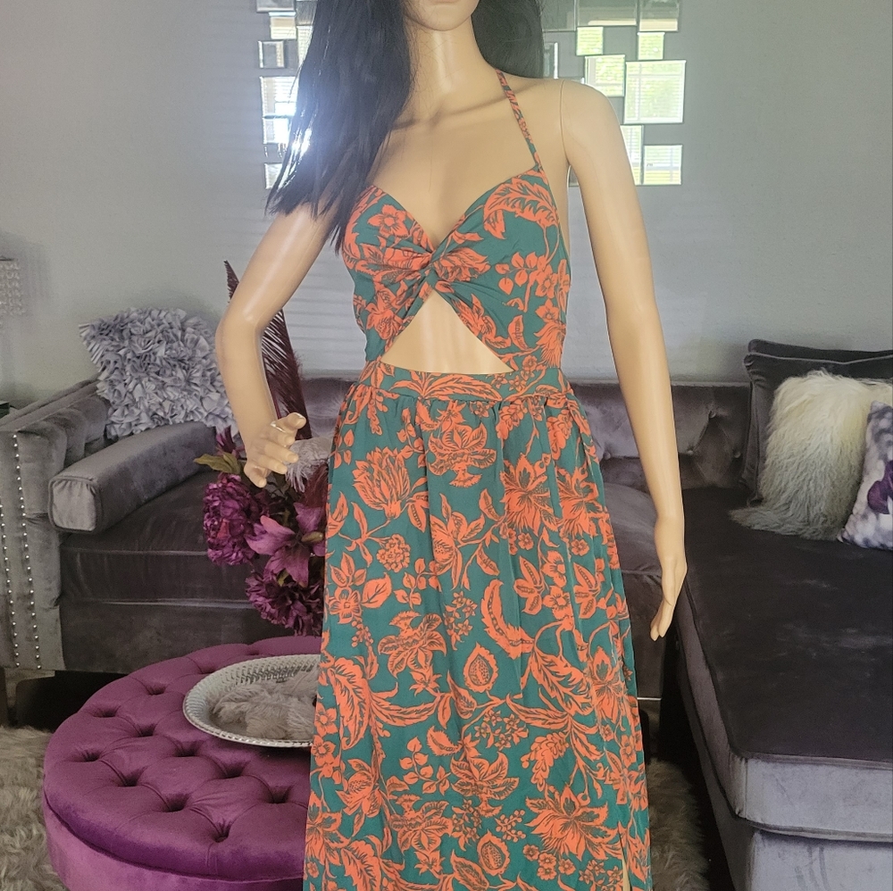 Halter dress